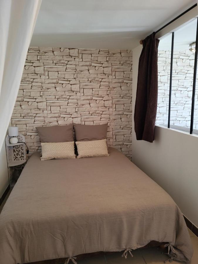 Chambre D Hotes Au Coeur Des Oliviers Marseille Exterior photo